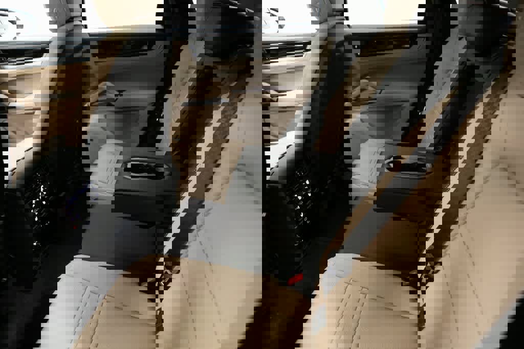New 2026 Porsche Cayenne S image 30