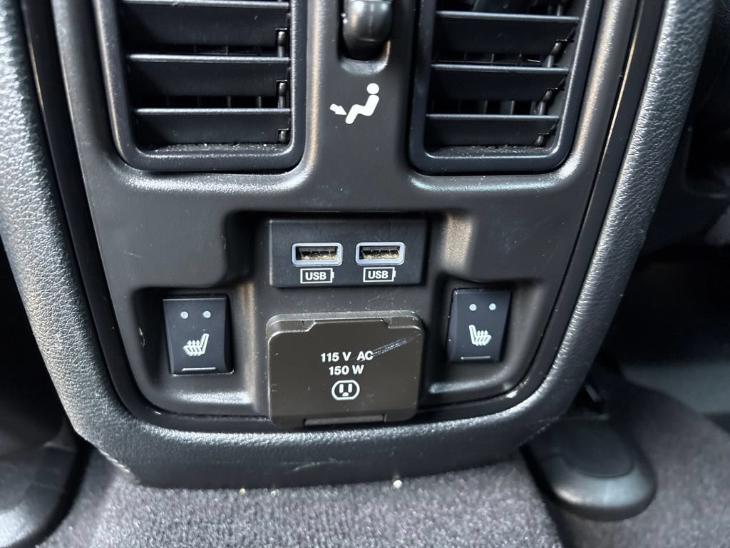 Used 2024 Dodge Durango GT RWD image 18