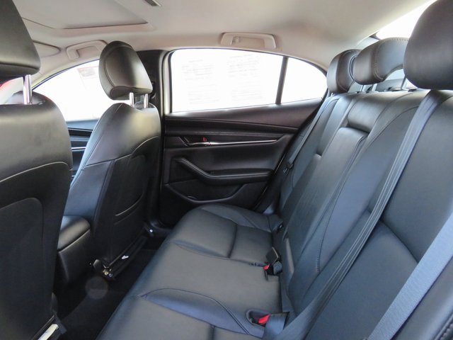 Used 2023 MAZDA MAZDA3 s image 18