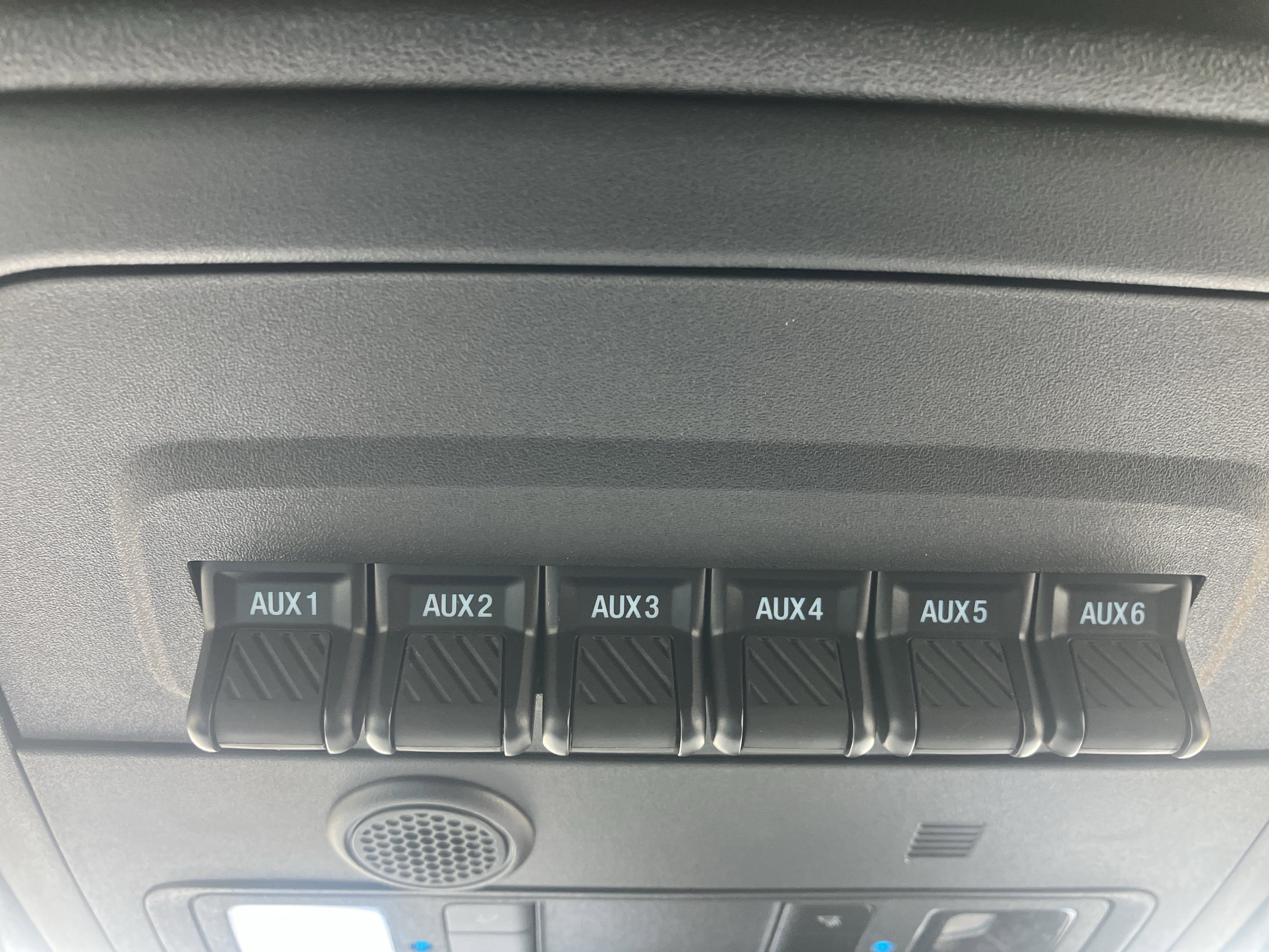 Used 2024 Ford Bronco Black Diamond AWD/4WD image 27