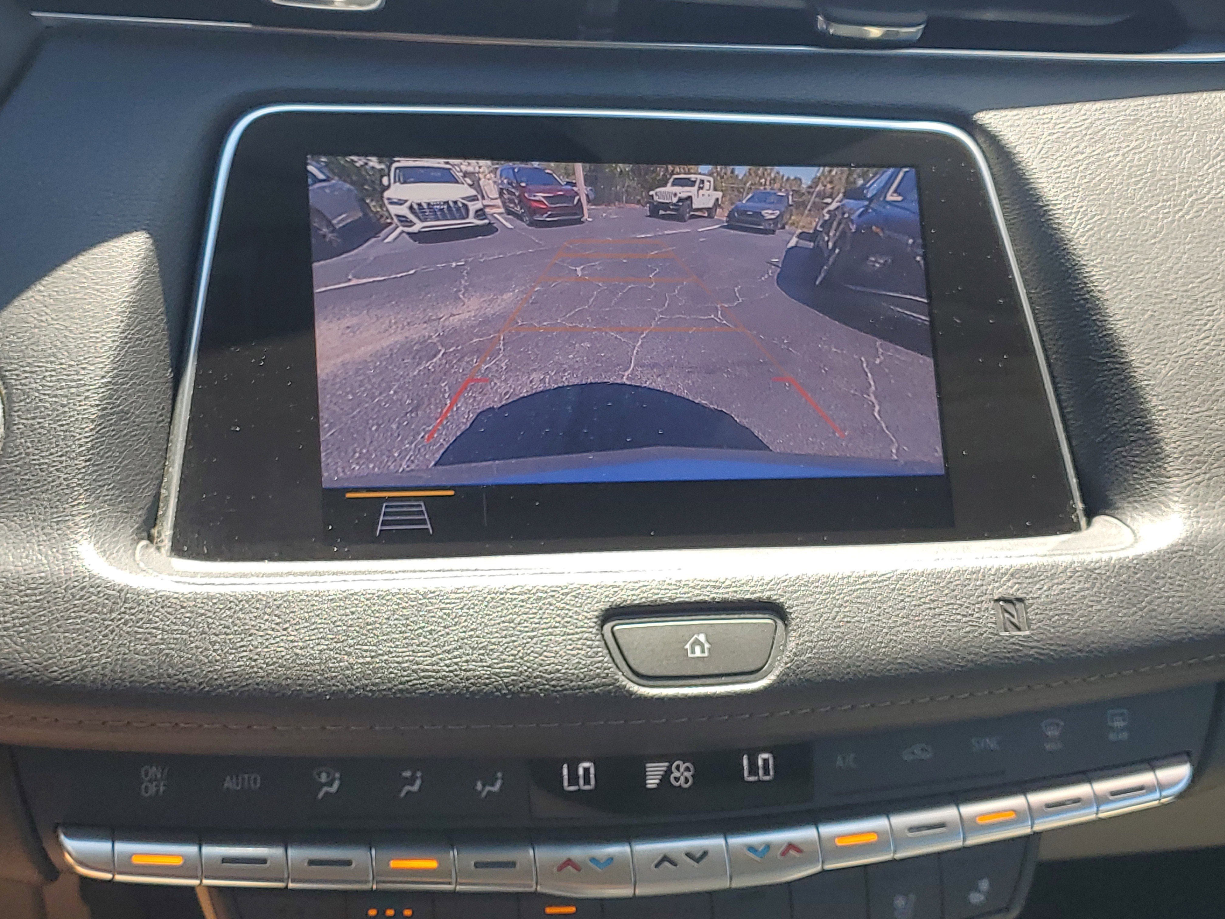 Used 2019 Cadillac XT4 Premium Luxury FWD image 26