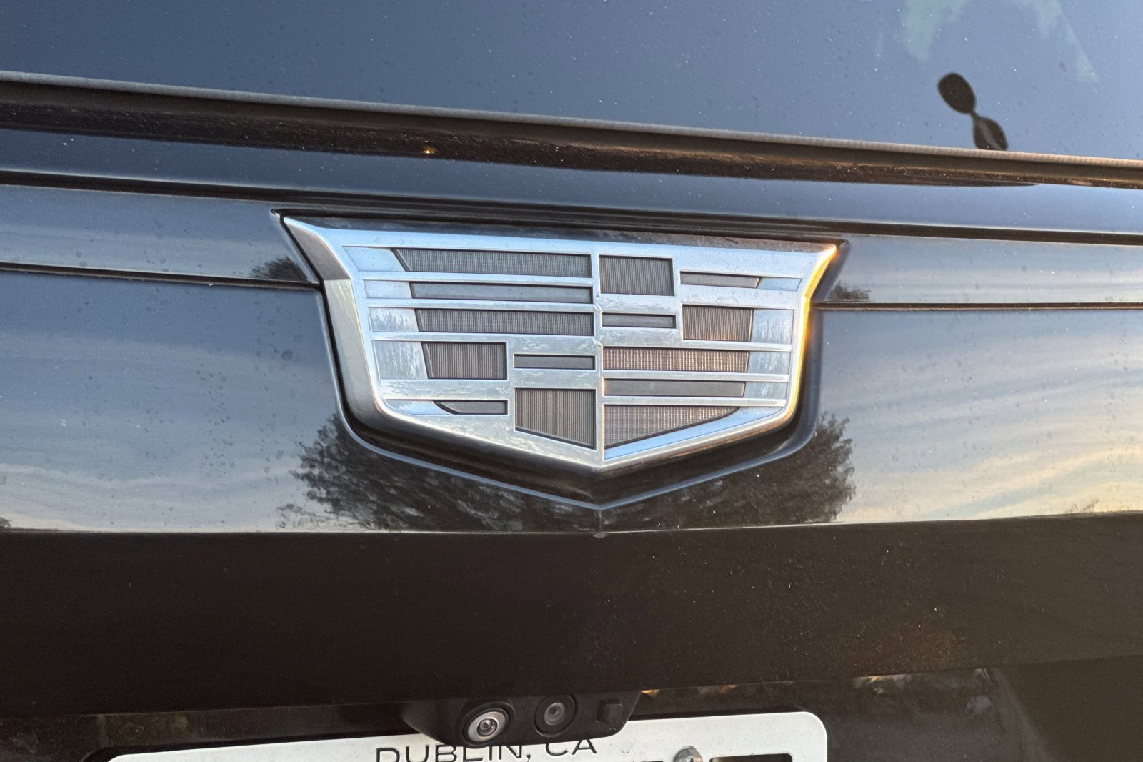 Used 2023 Cadillac Escalade Sport Platinum w/ LPO, ONYX Package image 50