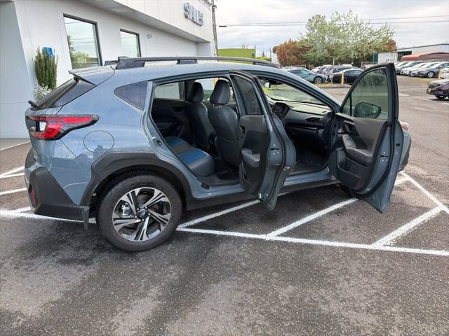 Used 2024 Subaru Crosstrek 2.0i Premium image 10