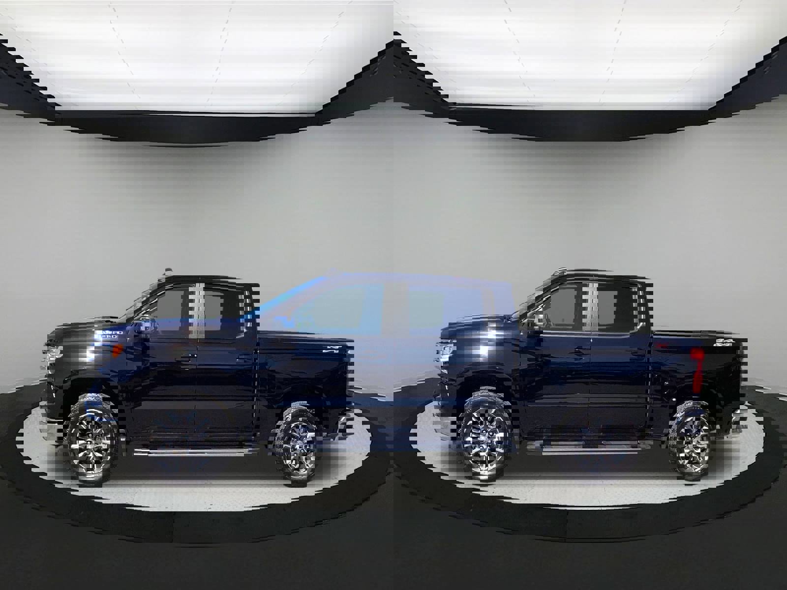 Used 2024 Chevrolet Silverado 1500 LT w/ All Star Edition Plus image 5