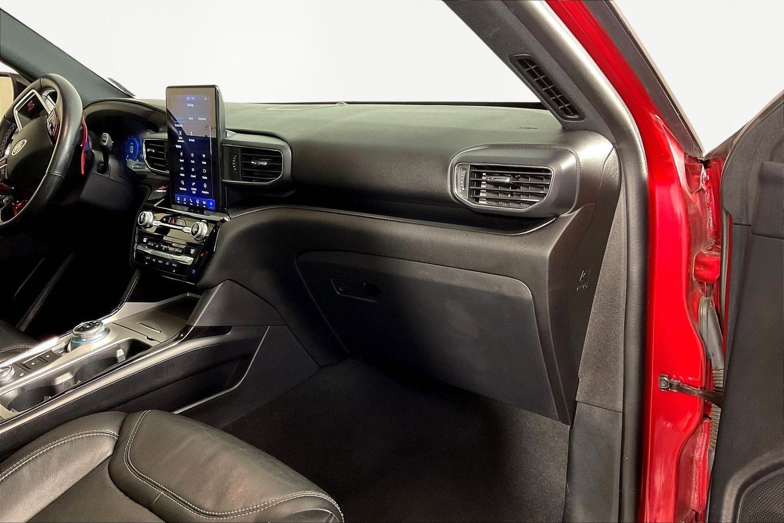 Used 2021 Ford Explorer ST w/ Equipment Group 401A image 27