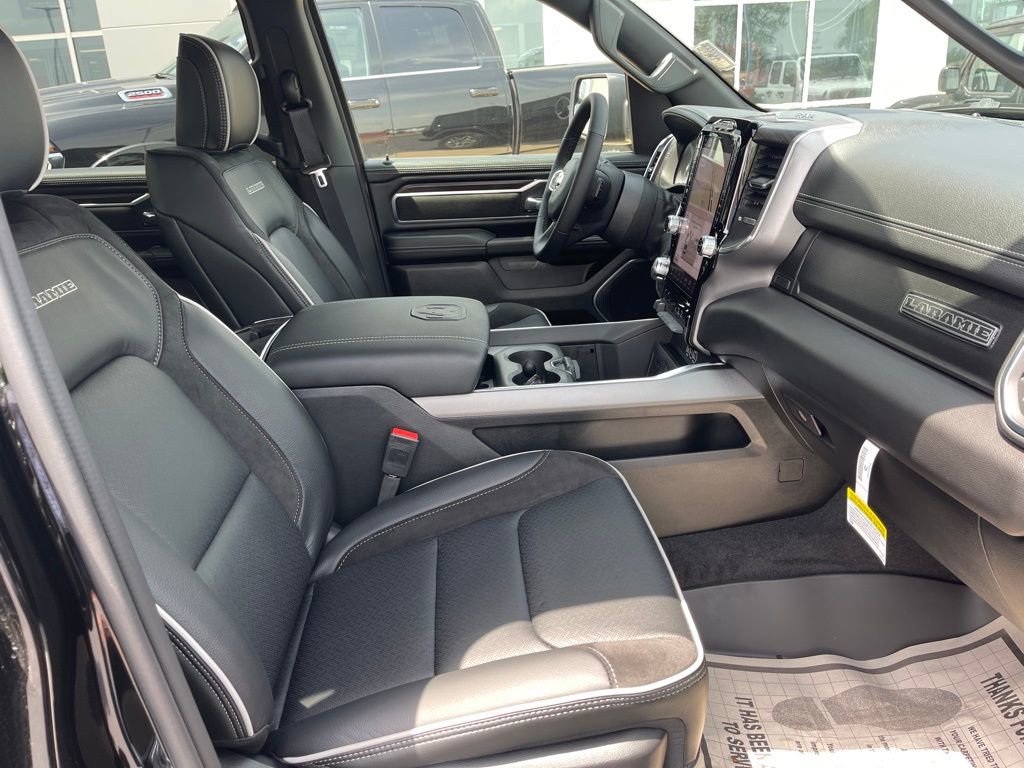 New 2025 RAM 1500 Laramie w/ Laramie Southwest Edition image 21