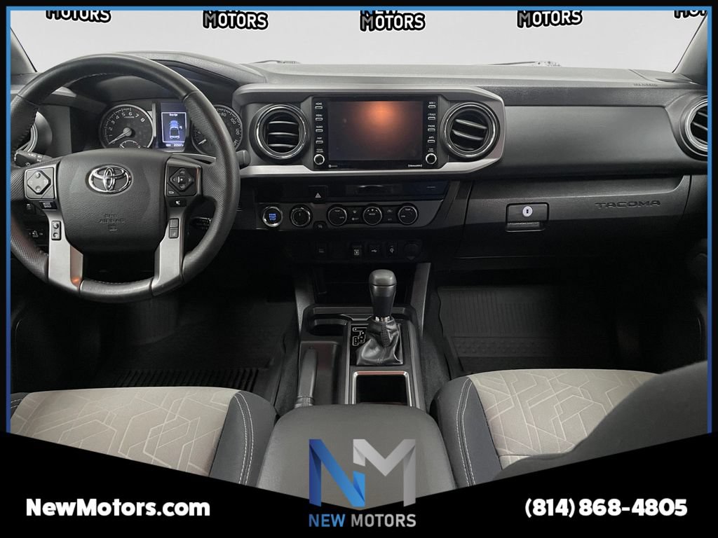 Used 2022 Toyota Tacoma TRD Sport AWD/4WD image 8