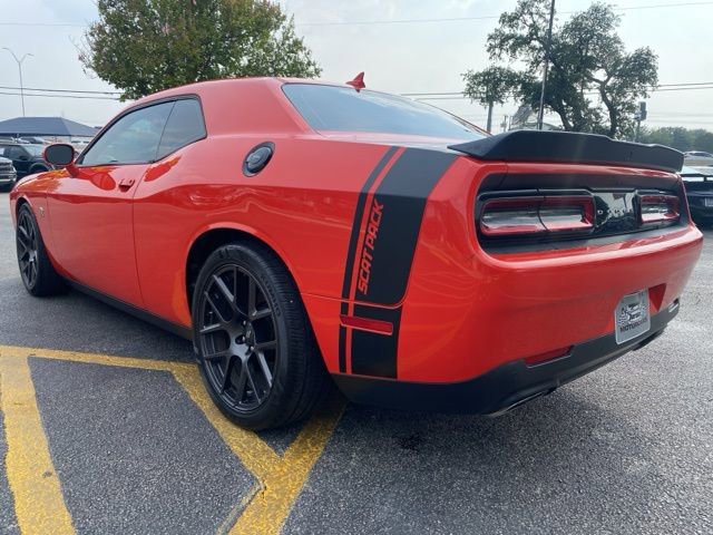 Used 2018 Dodge Challenger R/T Scat Pack RWD image 3