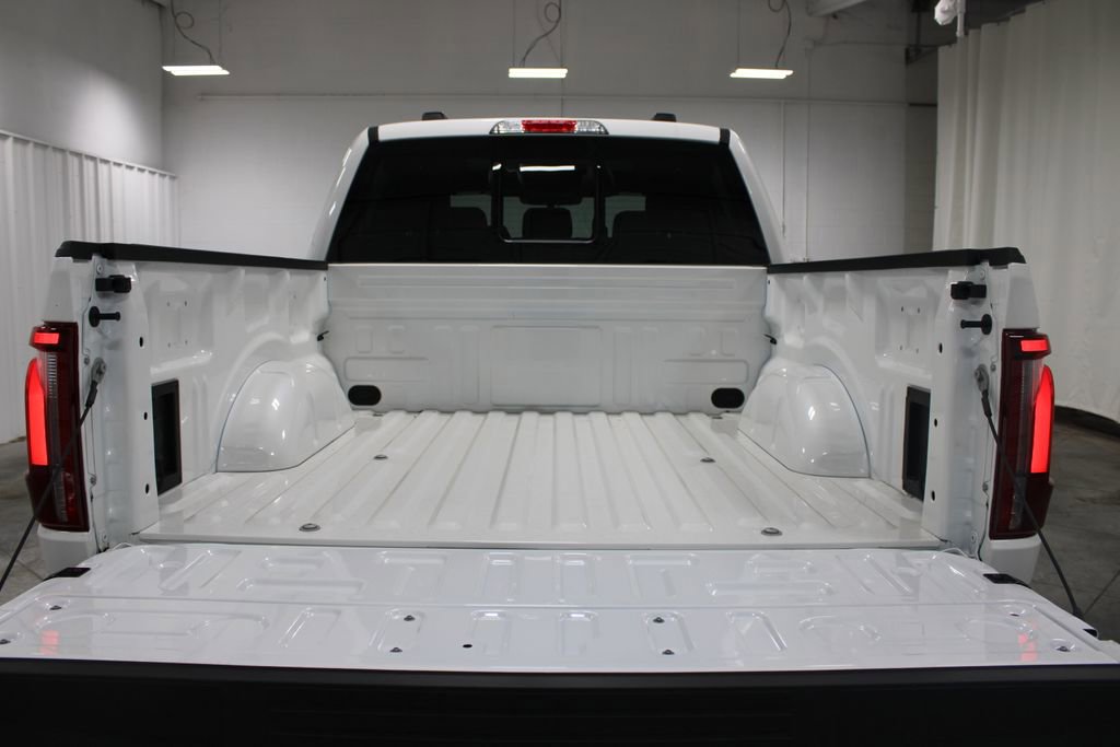 New 2026 Ford F150 Lariat w/ Equipment Group 502A High image 30