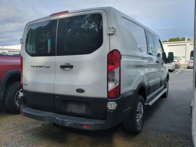 Used 2016 Ford Transit 250 130 Low Roof w/ Exterior Upgrade Package RWD image 6