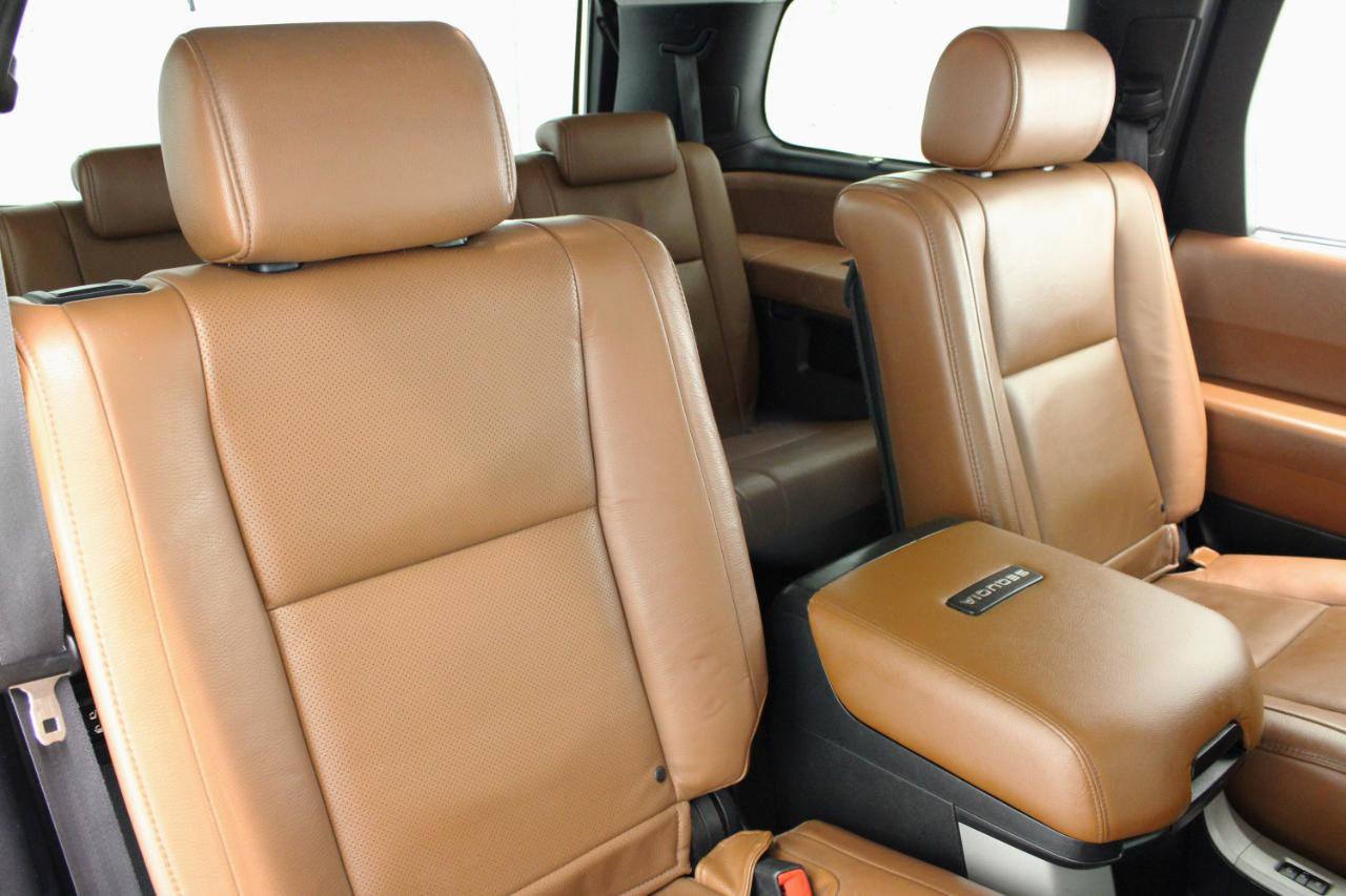 Used 2008 Toyota Sequoia Platinum image 46