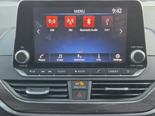 Used 2023 Nissan Altima 2.5 SV AWD/4WD image 14