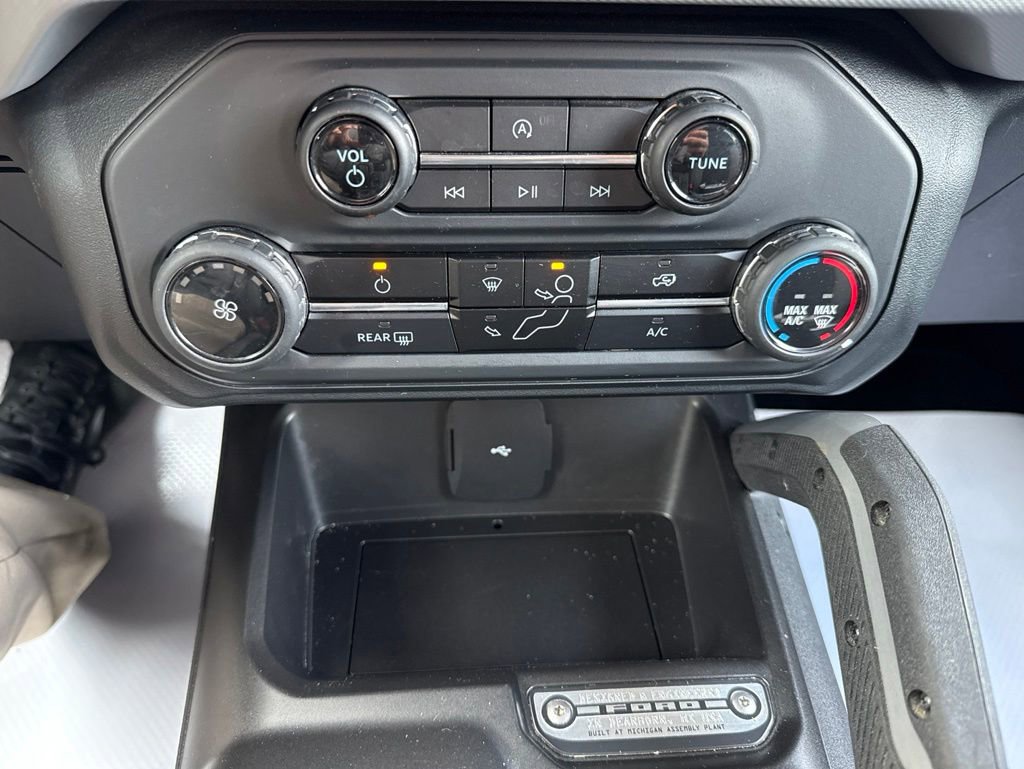 Used 2023 Ford Bronco Big Bend AWD/4WD image 17