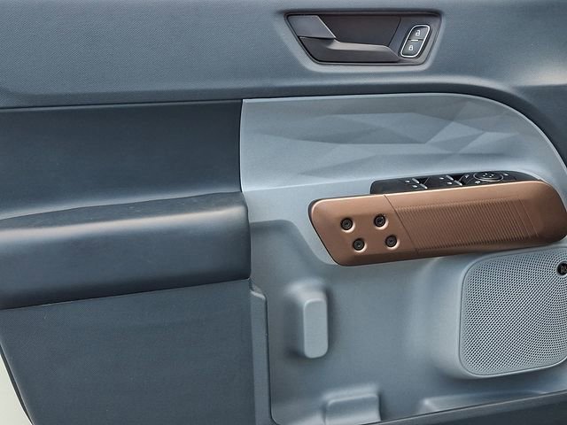 Used 2024 Ford Maverick Lariat w/ 4K Tow Package image 14