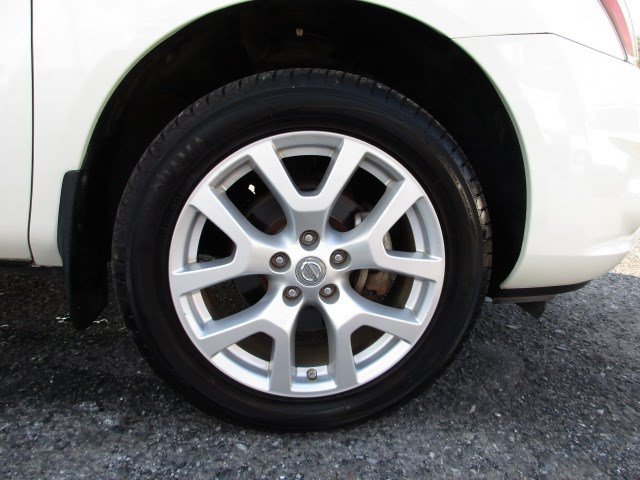Used 2013 Nissan Rogue SL AWD/4WD image 12