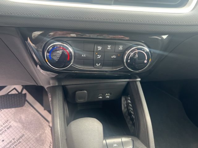 Used 2025 Chevrolet TrailBlazer LT FWD image 20
