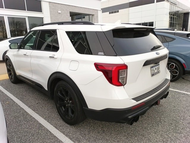 Used 2023 Ford Explorer ST w/ Equipment Group 401A image 4