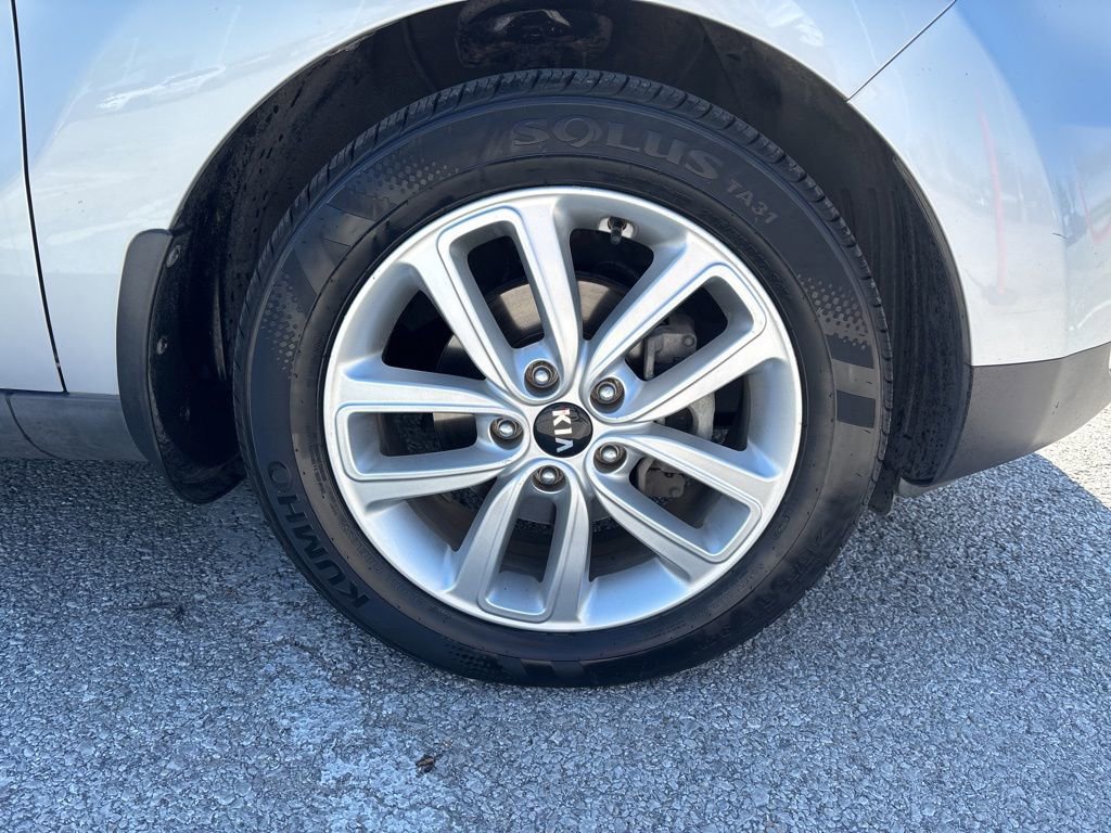 Used 2017 Kia Soul + w/ Audio Package image 35