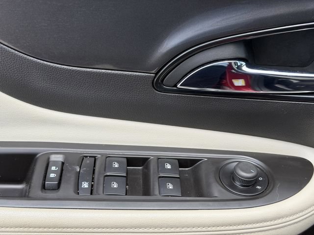 Used 2018 Buick Encore Preferred FWD image 20