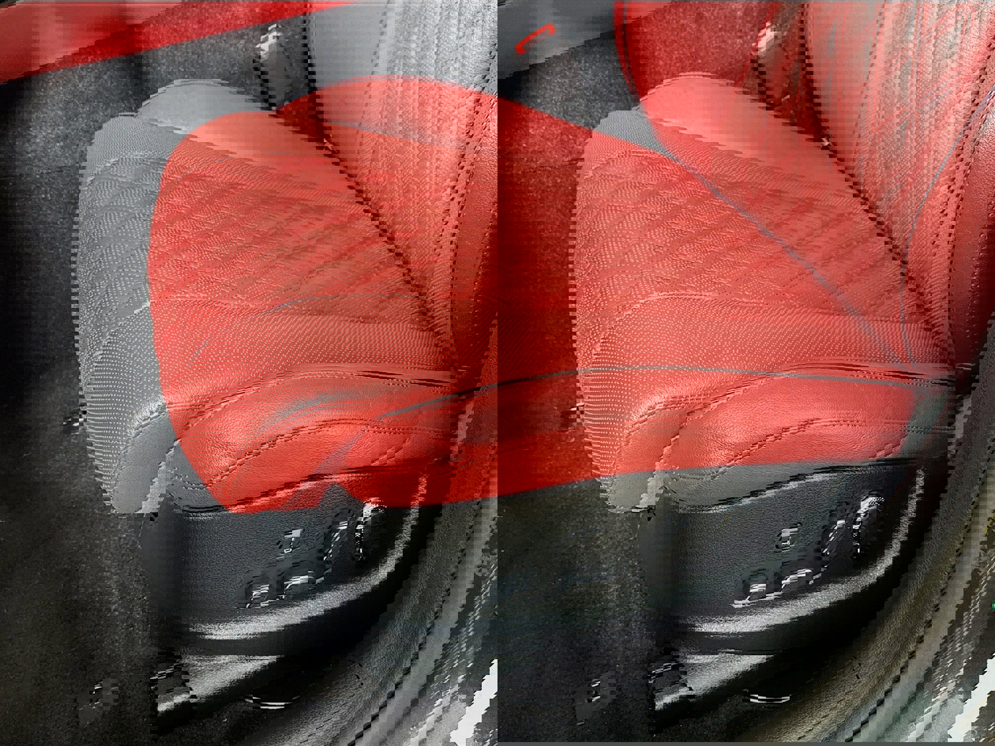 Used 2023 Genesis G80 2.5T w/ Sport Prestige Package image 23