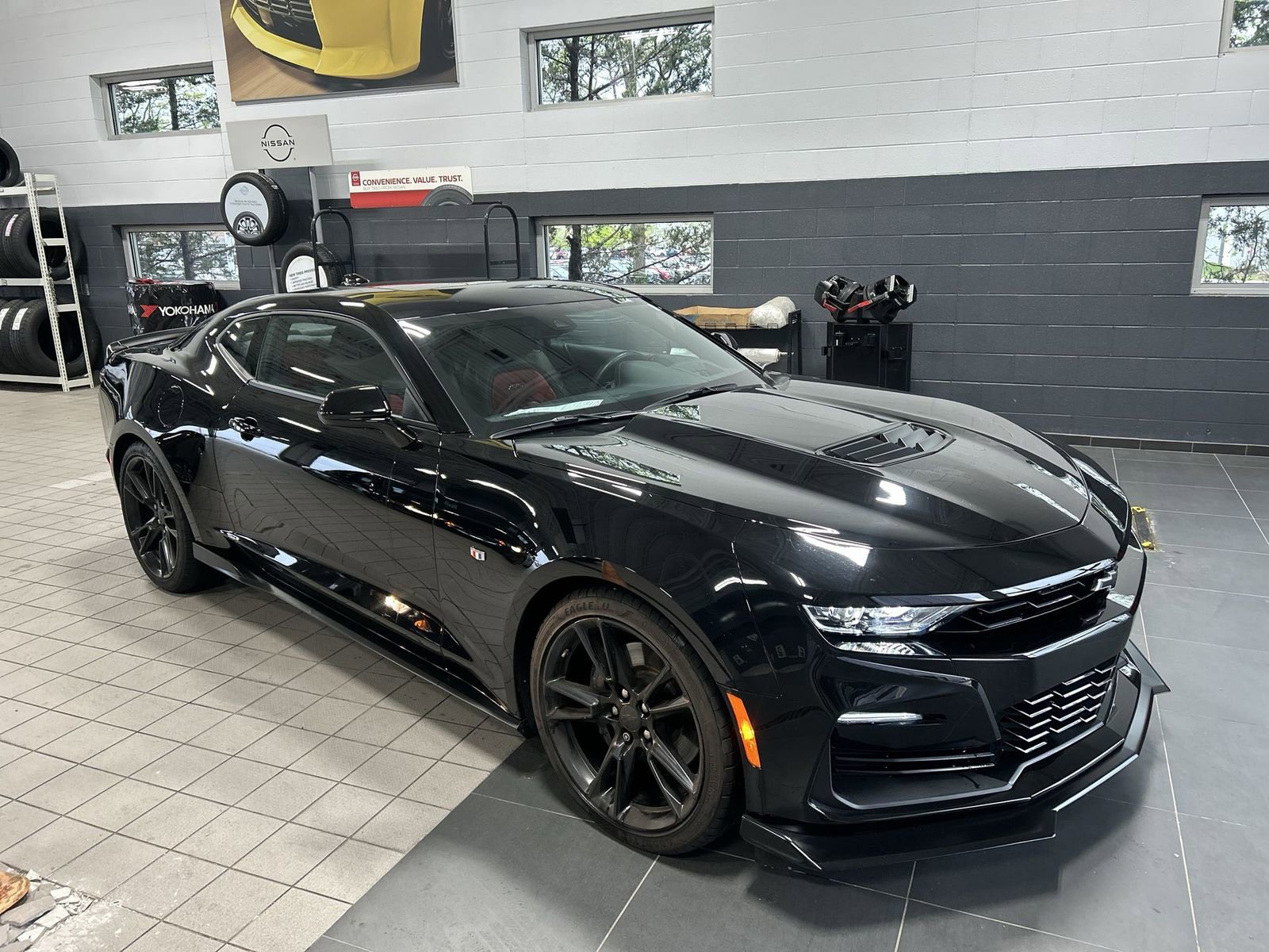 Used 2021 Chevrolet Camaro SS RWD image 11