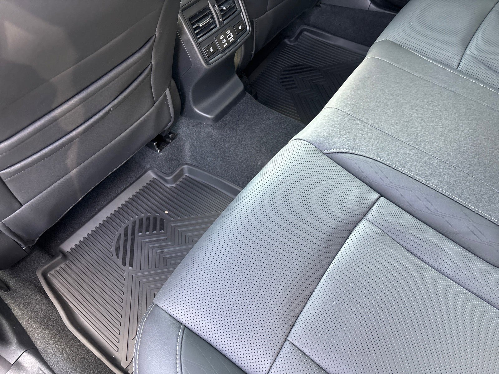 New 2026 Subaru Outback Touring XT AWD/4WD image 35
