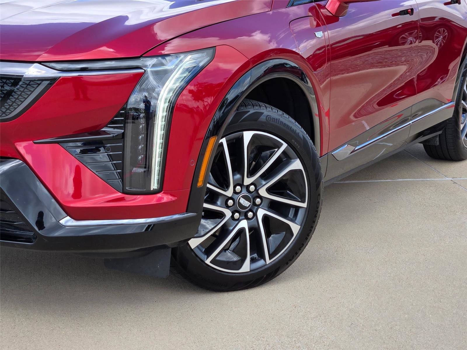 New 2026 Cadillac Optiq Sport 1 w/ LPO, Floor Liner Package RWD image 7