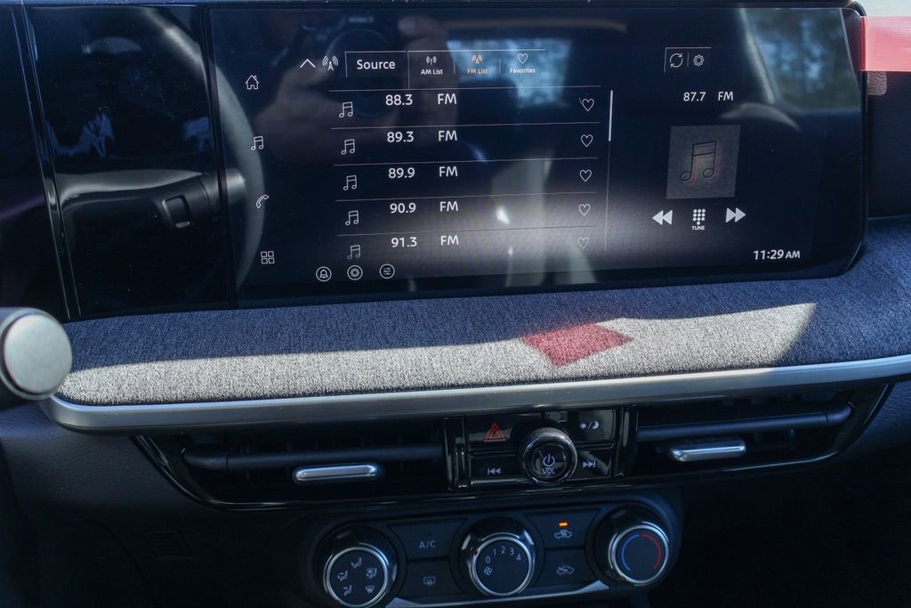 New 2026 Nissan Kicks S image 5