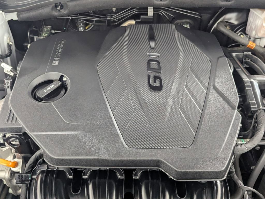 Used 2024 Kia Sportage SX image 10