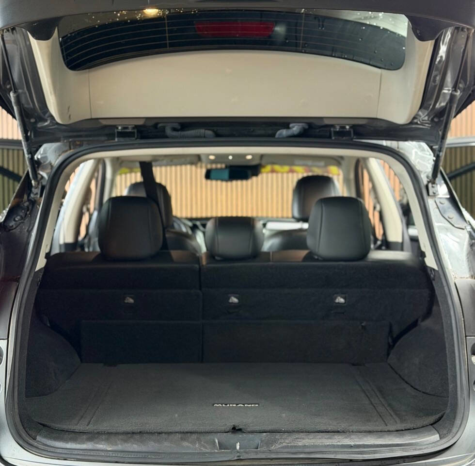 Used 2022 Nissan Murano SV image 11