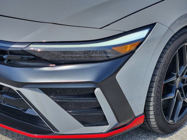 Used 2025 Hyundai Elantra N image 7