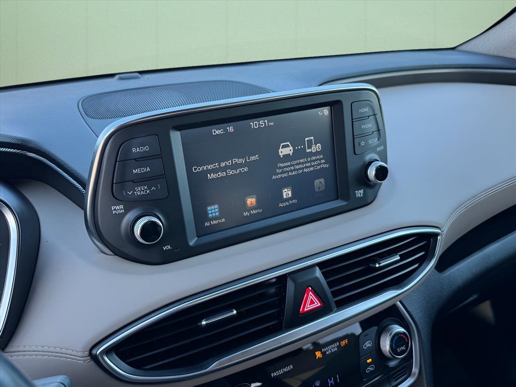 Used 2019 Hyundai Santa Fe Limited image 25