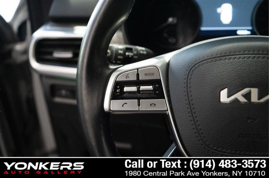 Used 2022 Kia Telluride SX w/ SX Prestige Package image 26