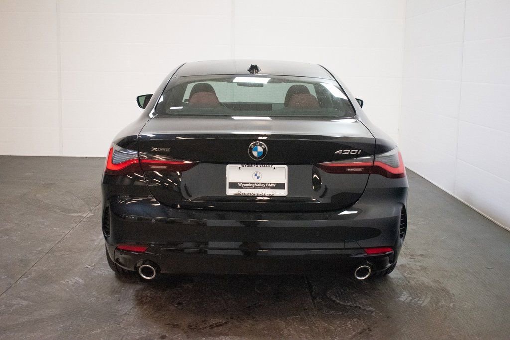 New 2026 BMW 430i xDrive Coupe w/ Parking Assistance Package AWD/4WD image 5