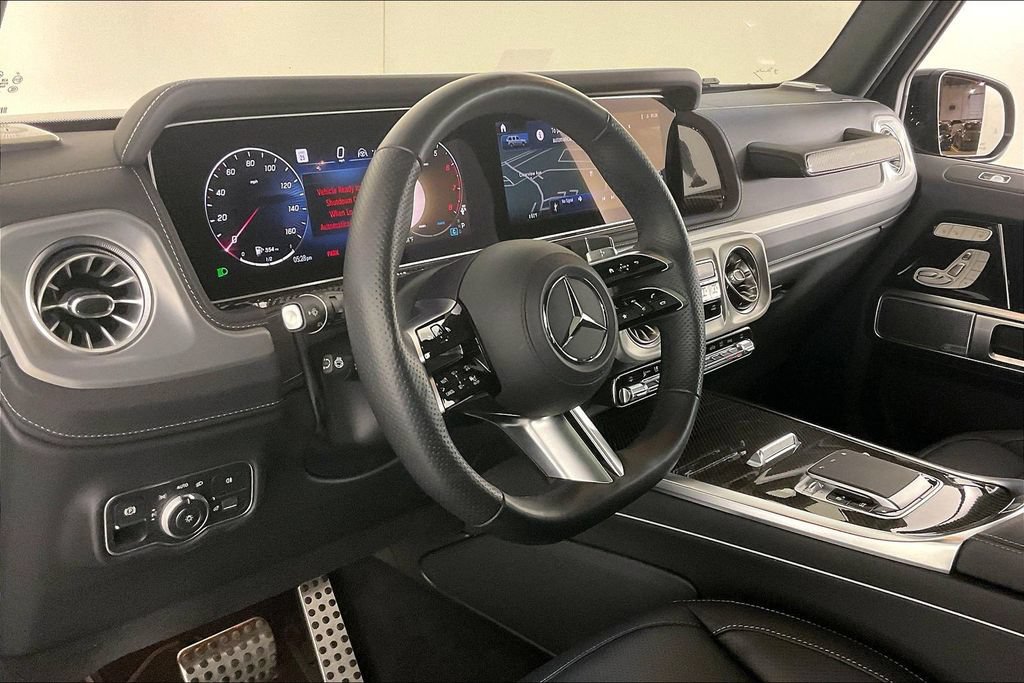 Certified 2025 Mercedes-Benz G 550 image 11