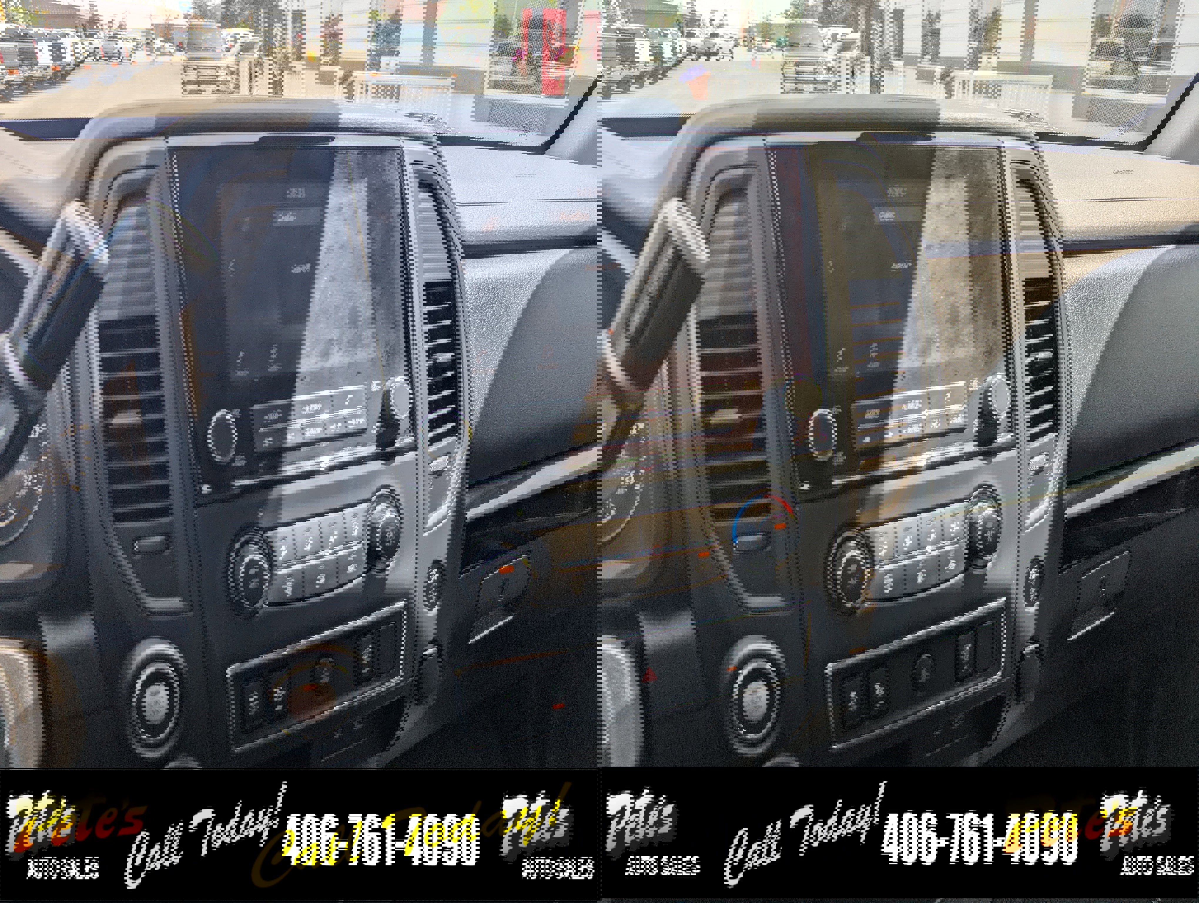 Used 2022 Nissan Titan SV w/ Accessory Utility Package image 14