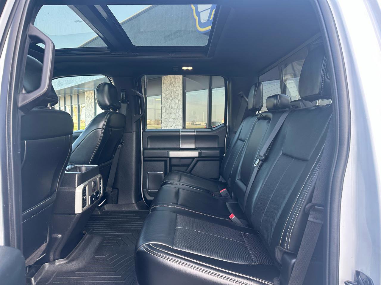 Used 2019 Ford F150 Lariat w/ Equipment Group 502A Luxury image 13