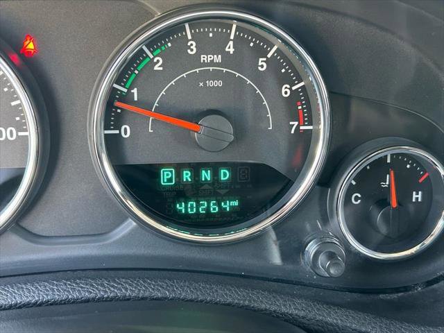 Certified 2017 Jeep Wrangler Unlimited Rubicon w/ Connectivity Group image 18