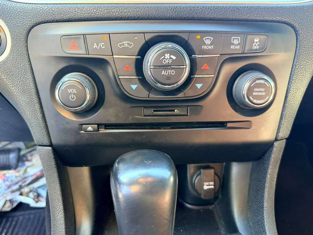 Used 2014 Dodge Charger R/T image 16