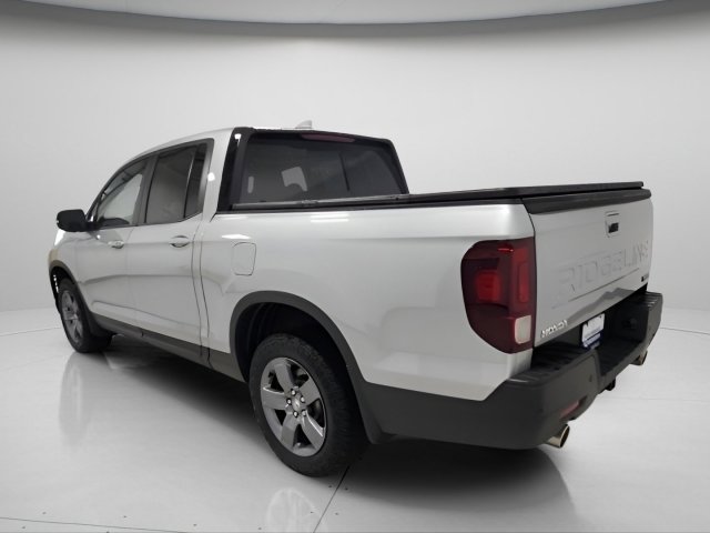 Used 2025 Honda Ridgeline TrailSport image 12