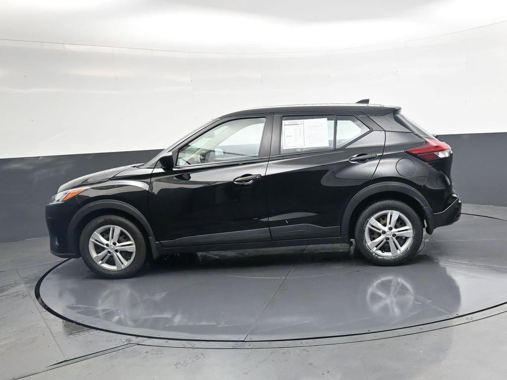 Used 2023 Nissan Kicks S FWD image 7
