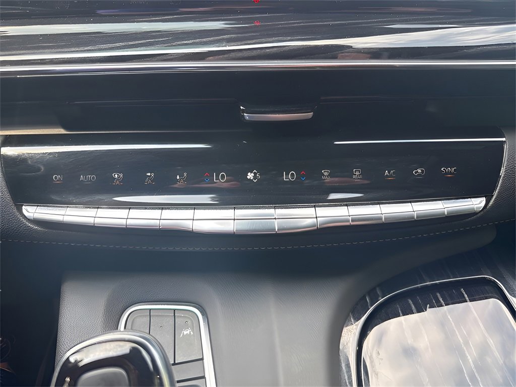 Used 2022 Cadillac Escalade ESV Sport w/ Touring Package image 26