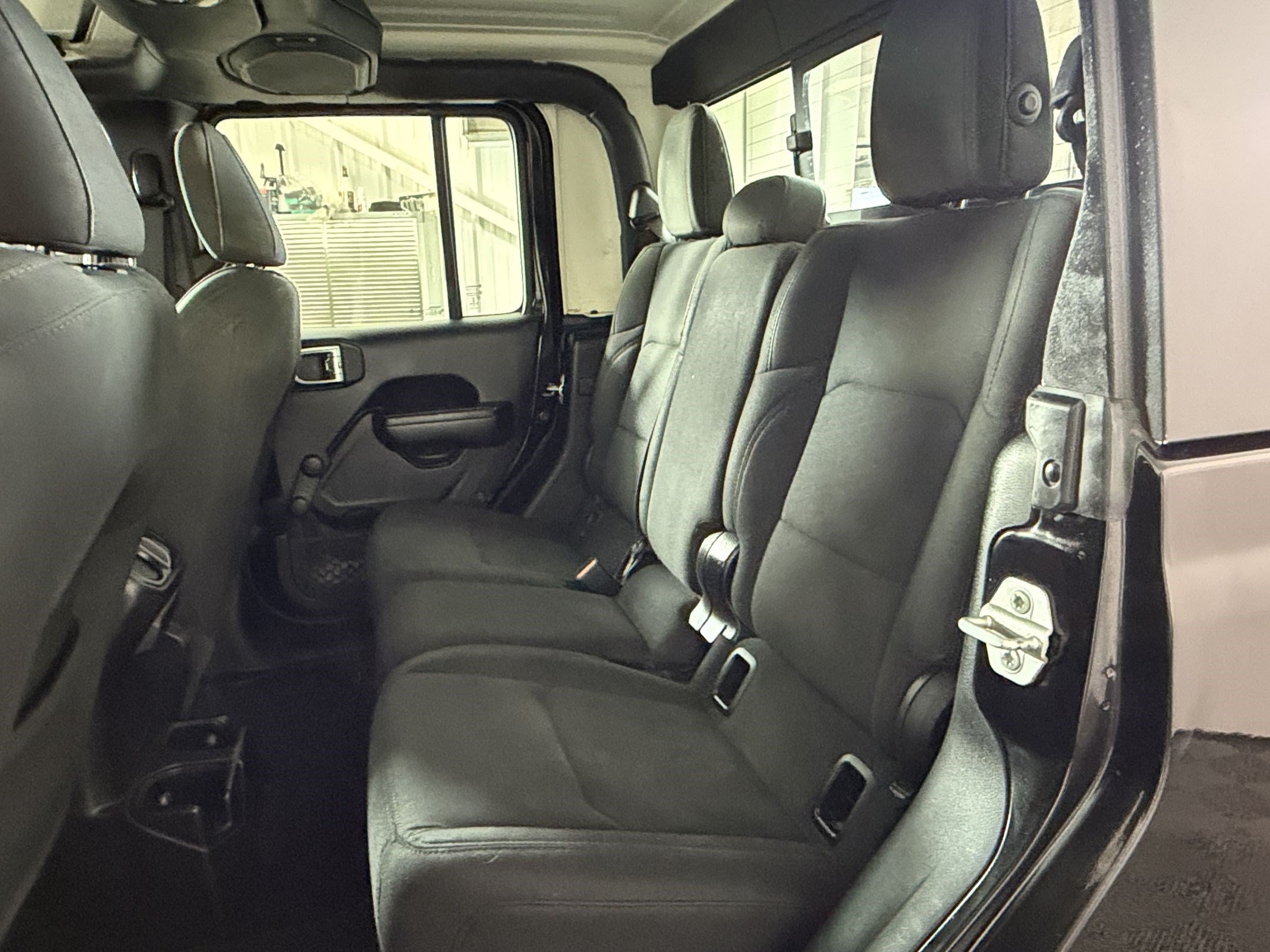 Used 2021 Jeep Gladiator Sport AWD/4WD image 22