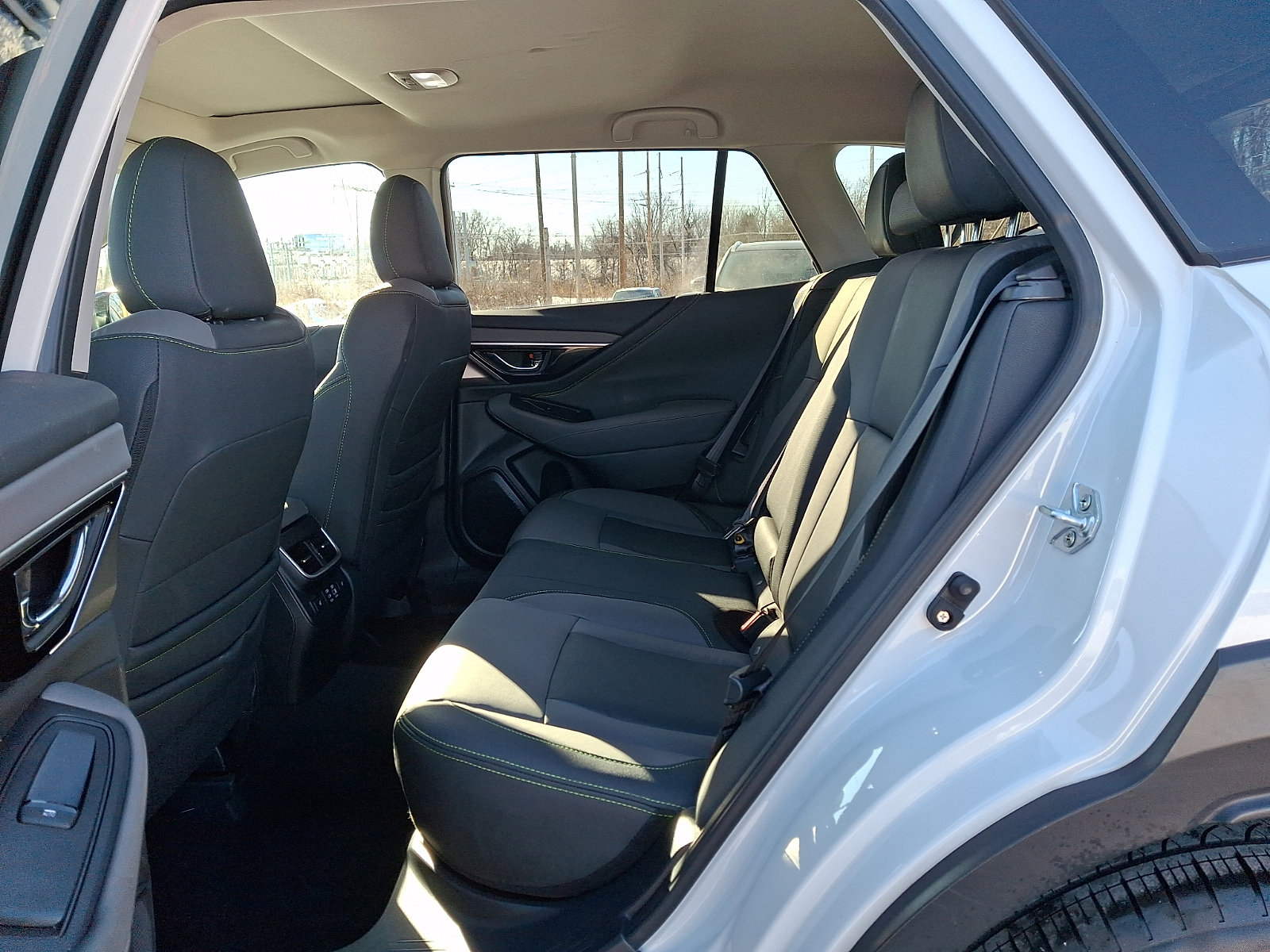 Used 2025 Subaru Outback Onyx Edition XT image 10