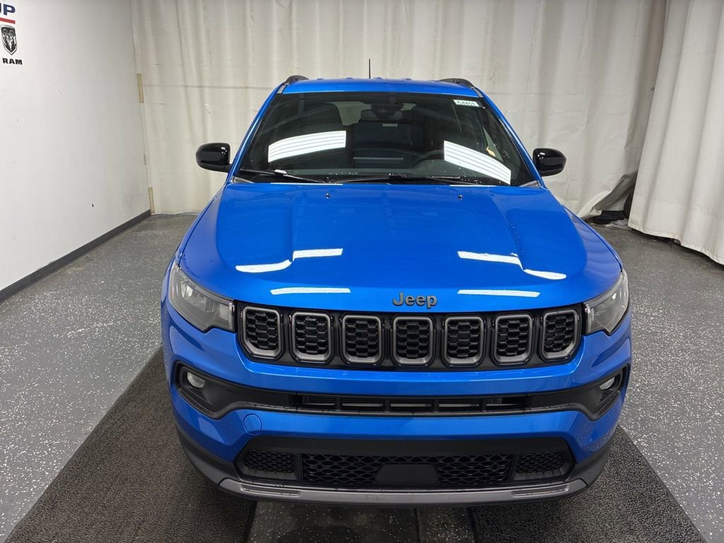 New 2026 Jeep Compass Latitude image 2