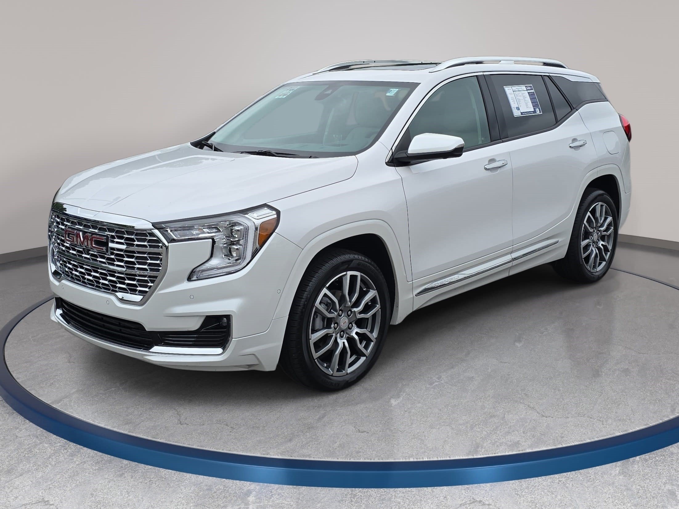 Used 2024 GMC Terrain Denali w/ Denali Premium Package AWD/4WD video 1