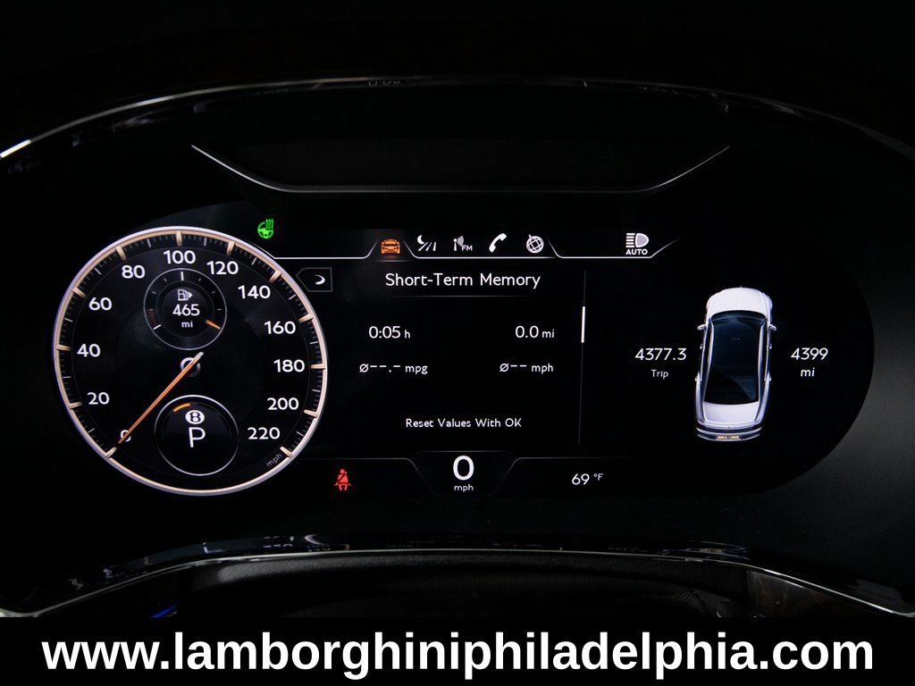 Used 2024 Bentley Flying Spur V8 AWD/4WD image 20