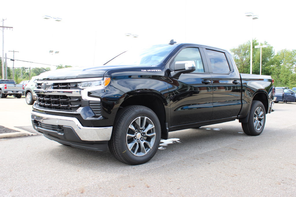 New 2026 Chevrolet Silverado 1500 LT w/ Safety Package AWD/4WD image 11