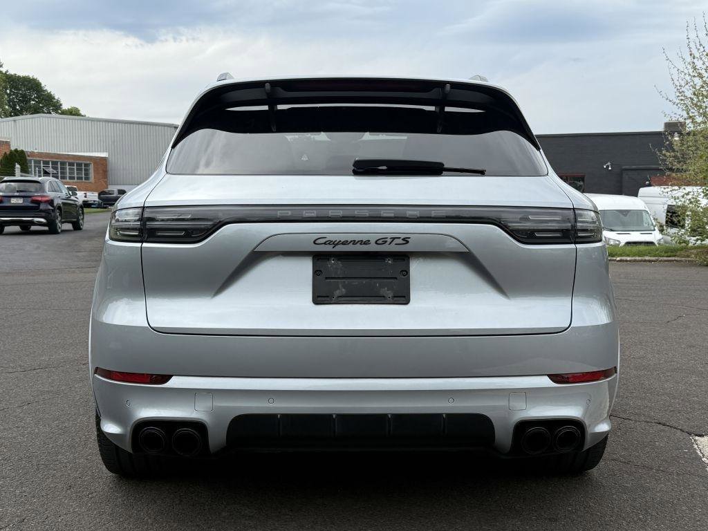 Used 2021 Porsche Cayenne GTS AWD/4WD image 10
