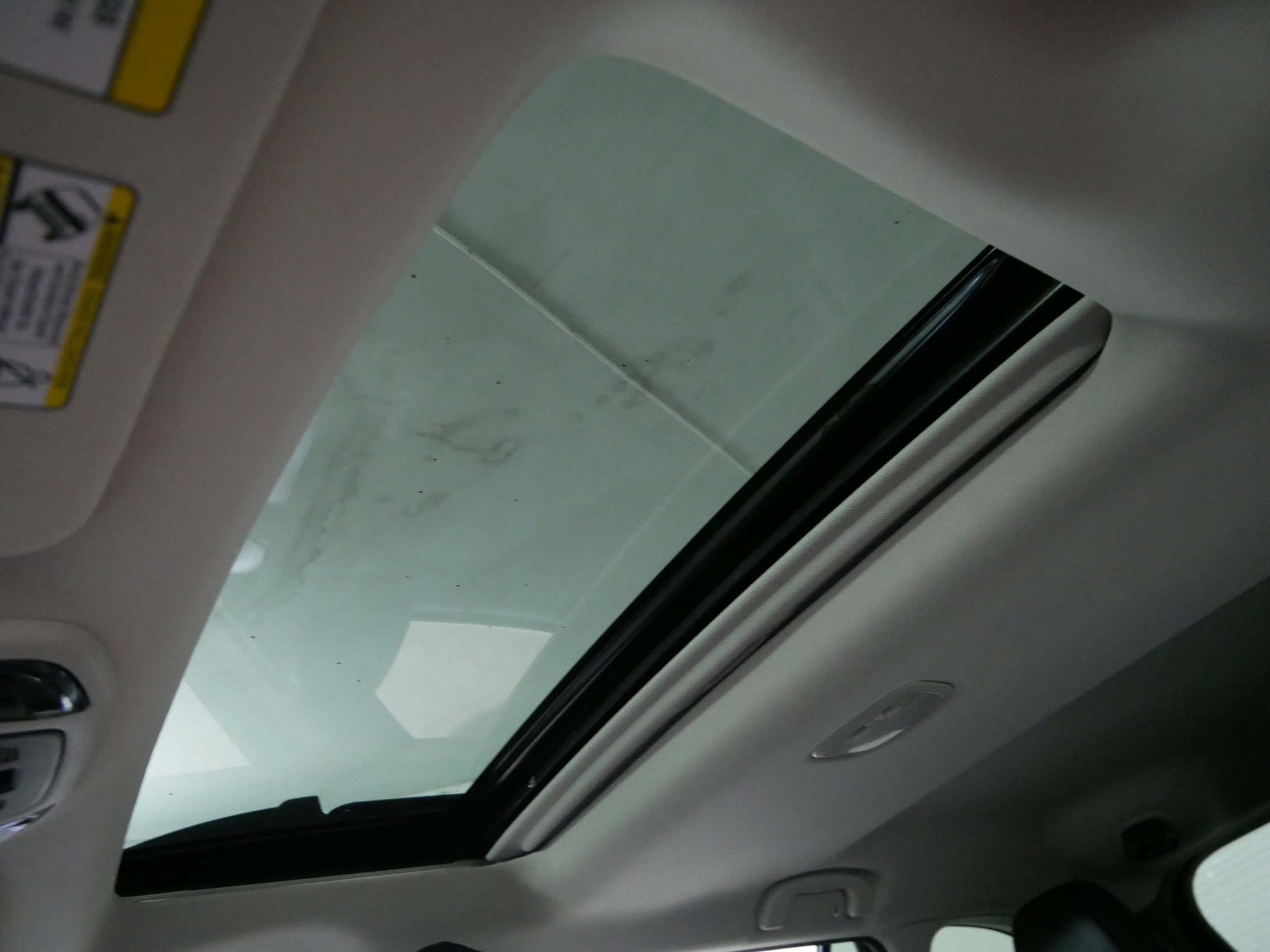 Used 2025 Subaru Outback Limited AWD/4WD image 32